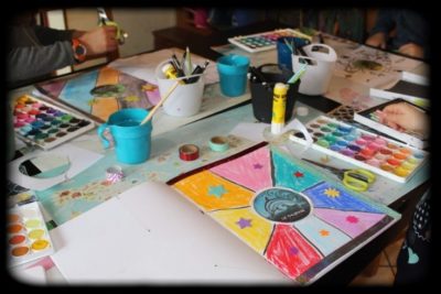 Atelier Journal créatif : « De la couleur, de la joie et des rêves plein la tête ! »
