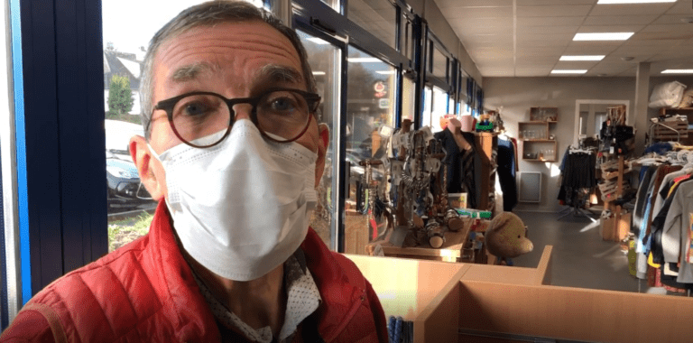 Lire la suite à propos de l’article Reportage vidéo : la Croix-Rouge ouvre une « vesti-boutique » pour tous