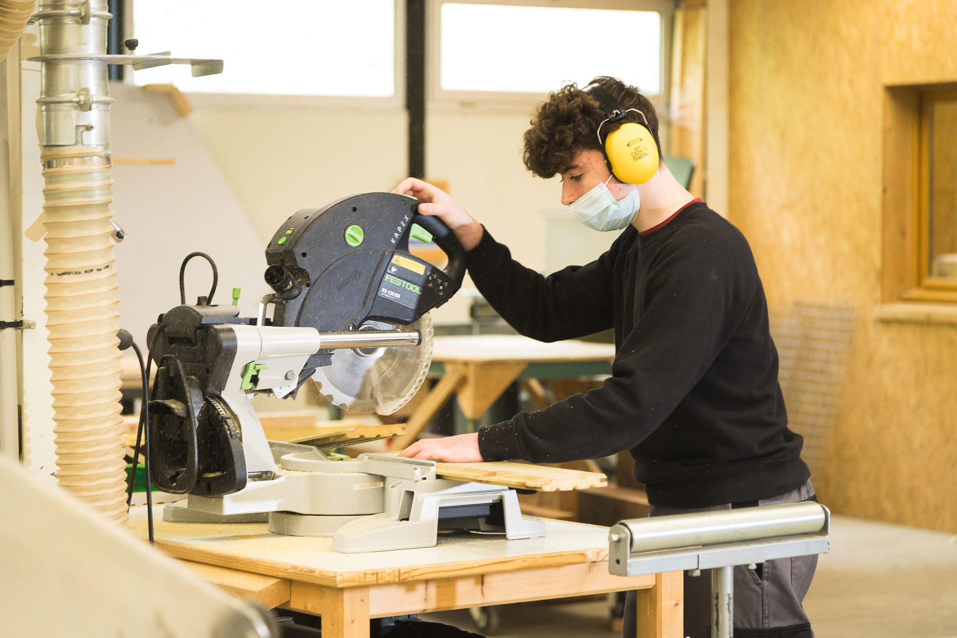 You are currently viewing BAC PRO Technicien menuisier agenceur