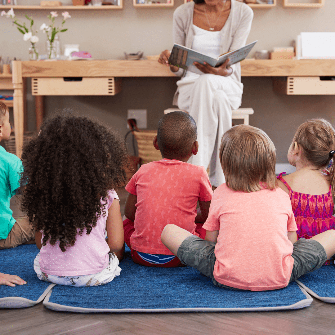 LECTURE D‘HISTOIRES POUR LES ENFANTS