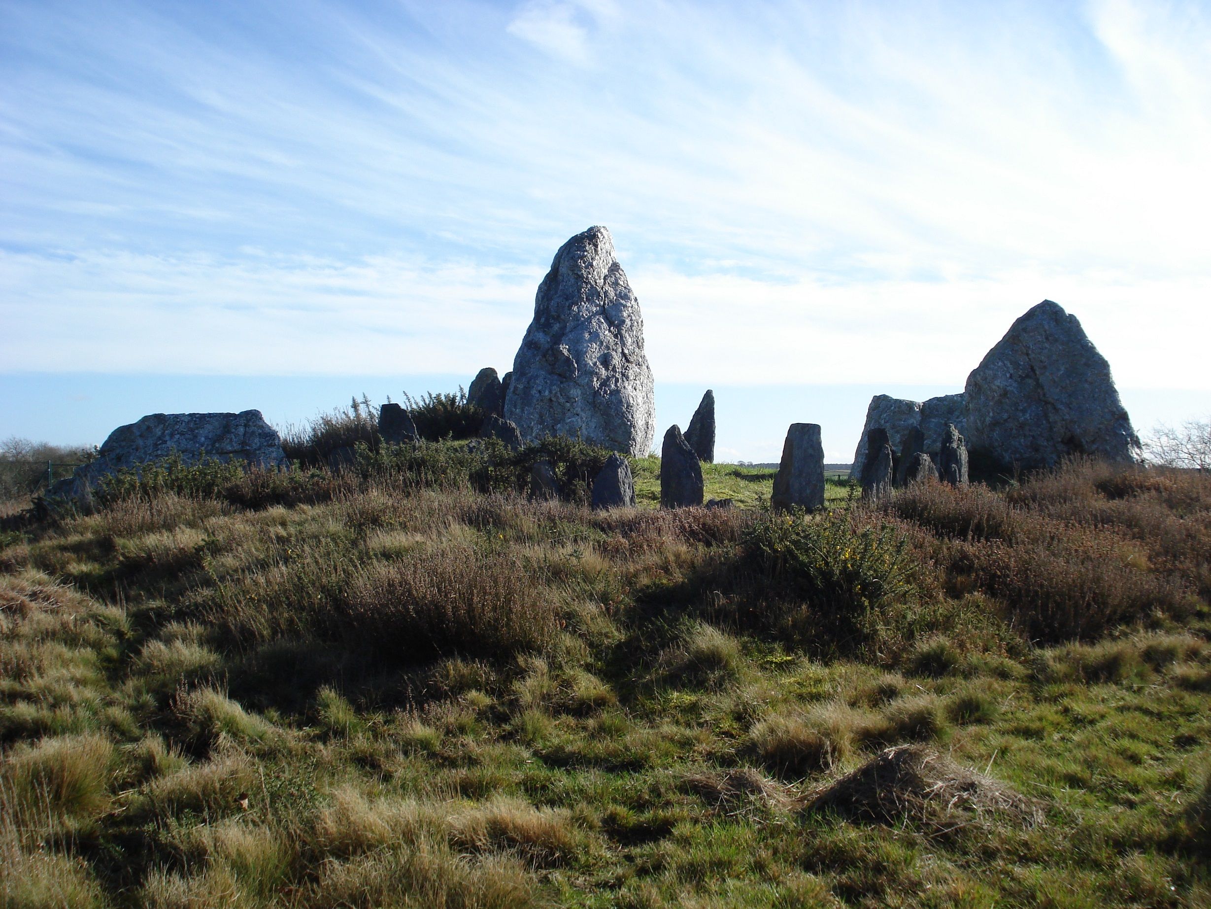 Visite menhirs et dolmen