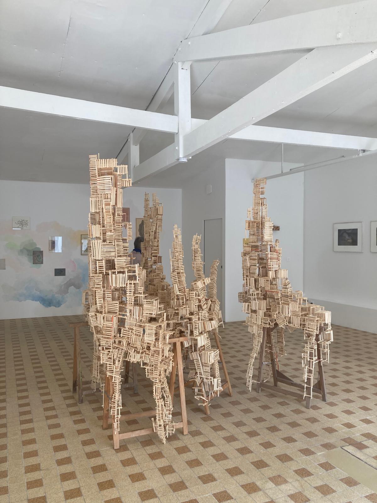 Exposition d'art contemporain